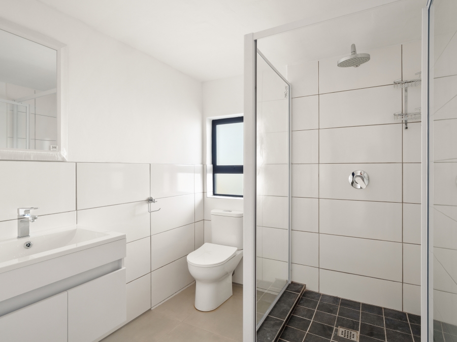 5 Bedroom Property for Sale in Paradise Western Cape